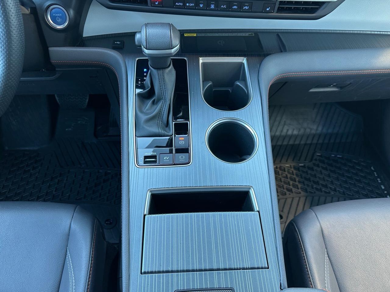 2023 Toyota Sienna XSE 7-Passenger 4dr All-Wheel Drive Passenger Van Photo