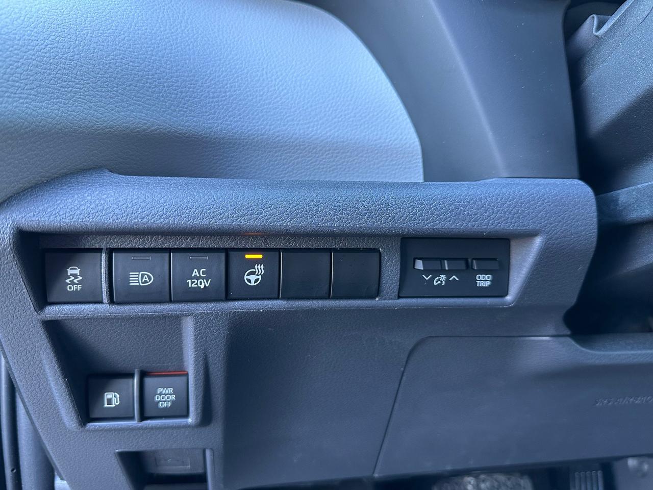 2023 Toyota Sienna XSE 7-Passenger 4dr All-Wheel Drive Passenger Van Photo