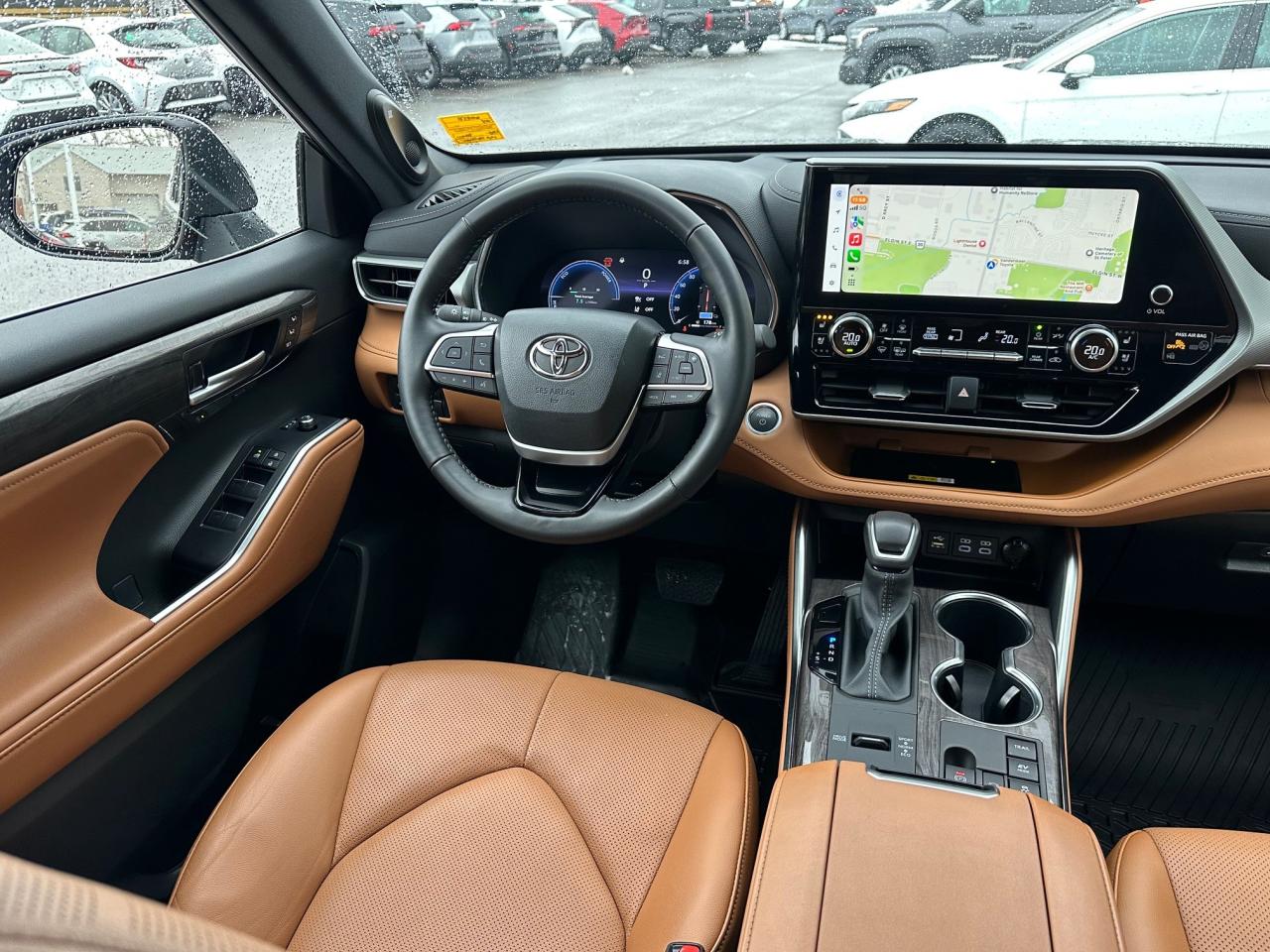 2024 Toyota Highlander Hybrid Limited 4dr All-Wheel Drive Photo