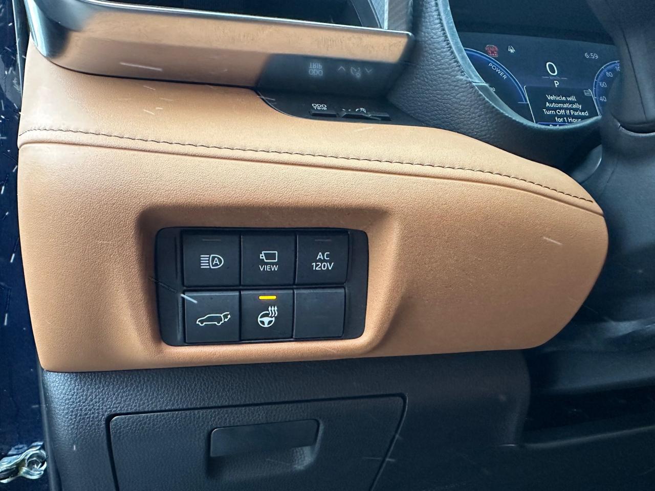 2024 Toyota Highlander Hybrid Limited 4dr All-Wheel Drive Photo