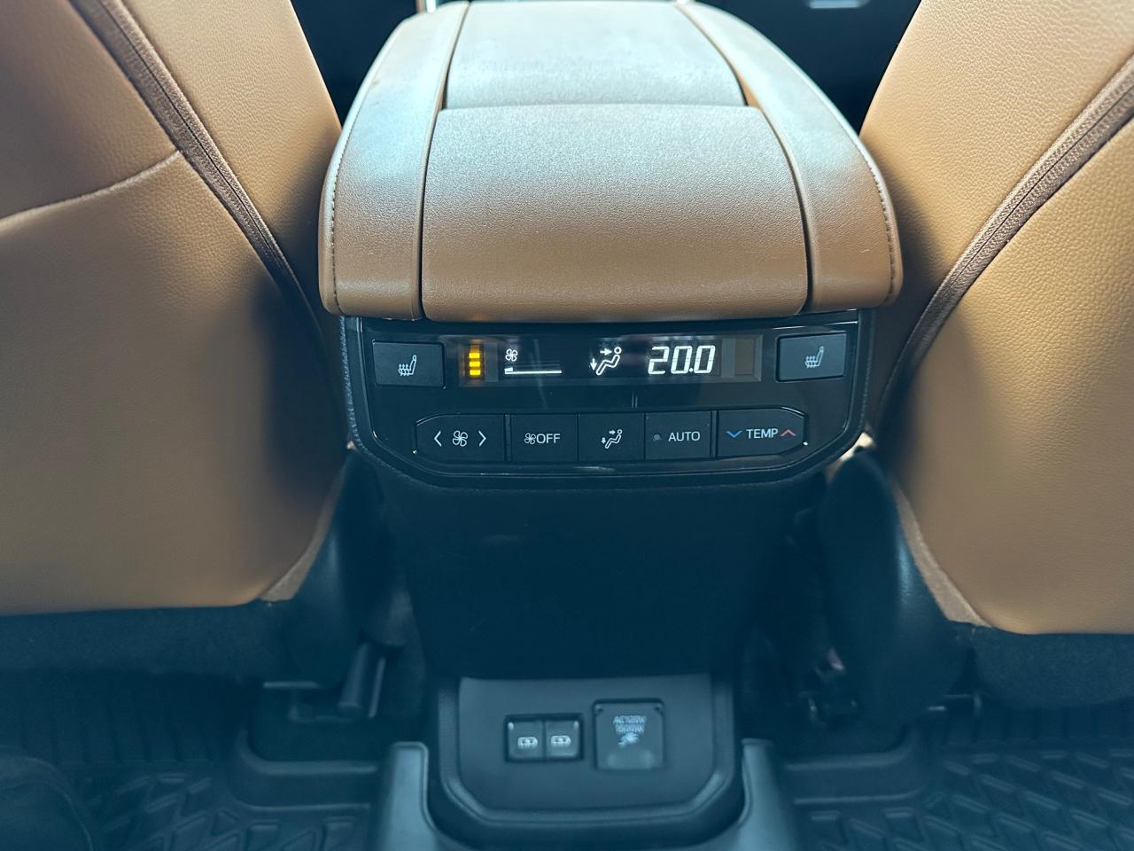 2024 Toyota Highlander Hybrid Limited 4dr All-Wheel Drive Photo