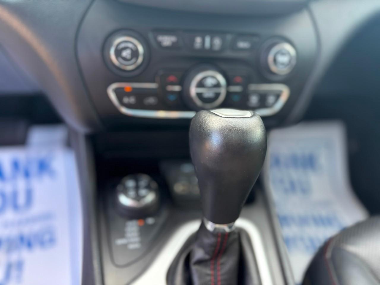 2018 Jeep Cherokee Trailhawk 4dr 4x4 Photo