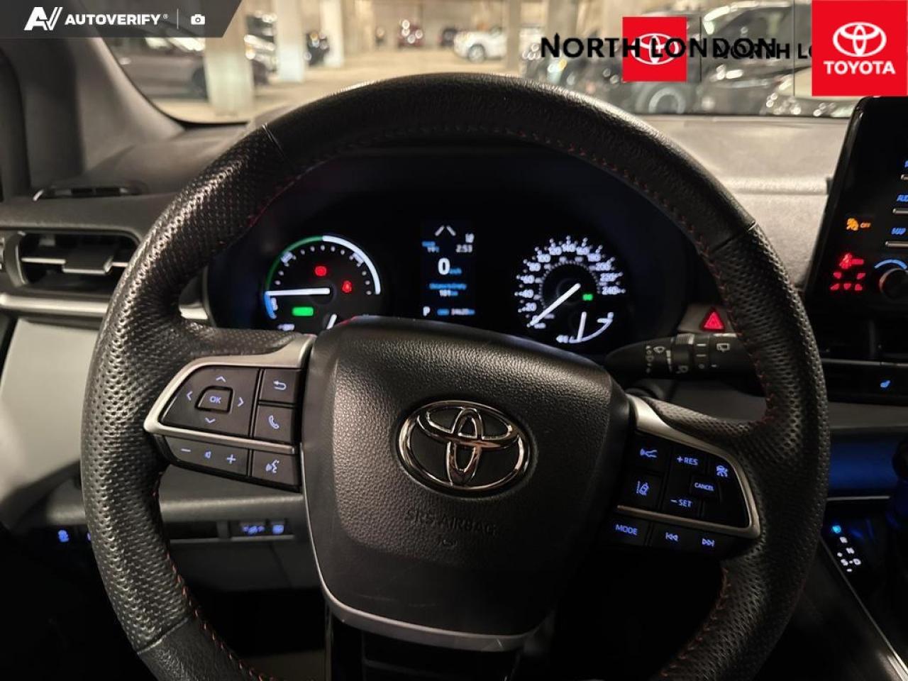 2023 Toyota Sienna XSE 7-Passenger 4dr Front-Wheel Drive Passenger Van Photo