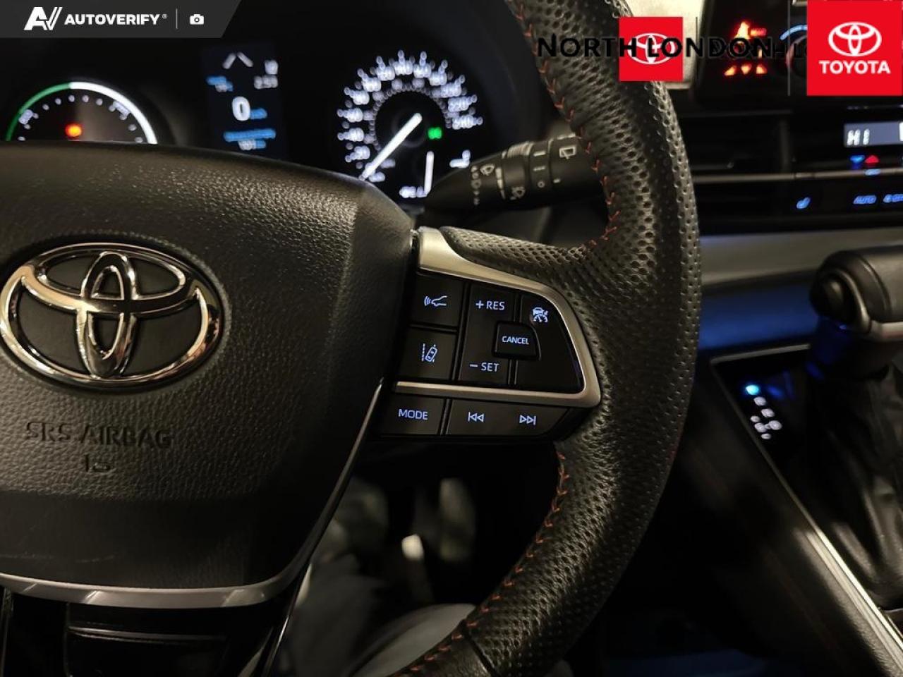 2023 Toyota Sienna XSE 7-Passenger 4dr Front-Wheel Drive Passenger Van Photo