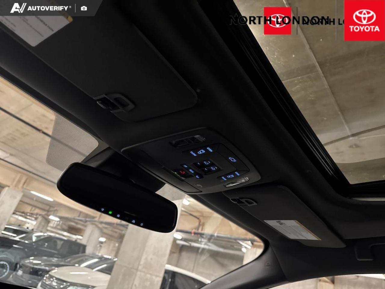 2023 Toyota Sienna XSE 7-Passenger 4dr Front-Wheel Drive Passenger Van Photo