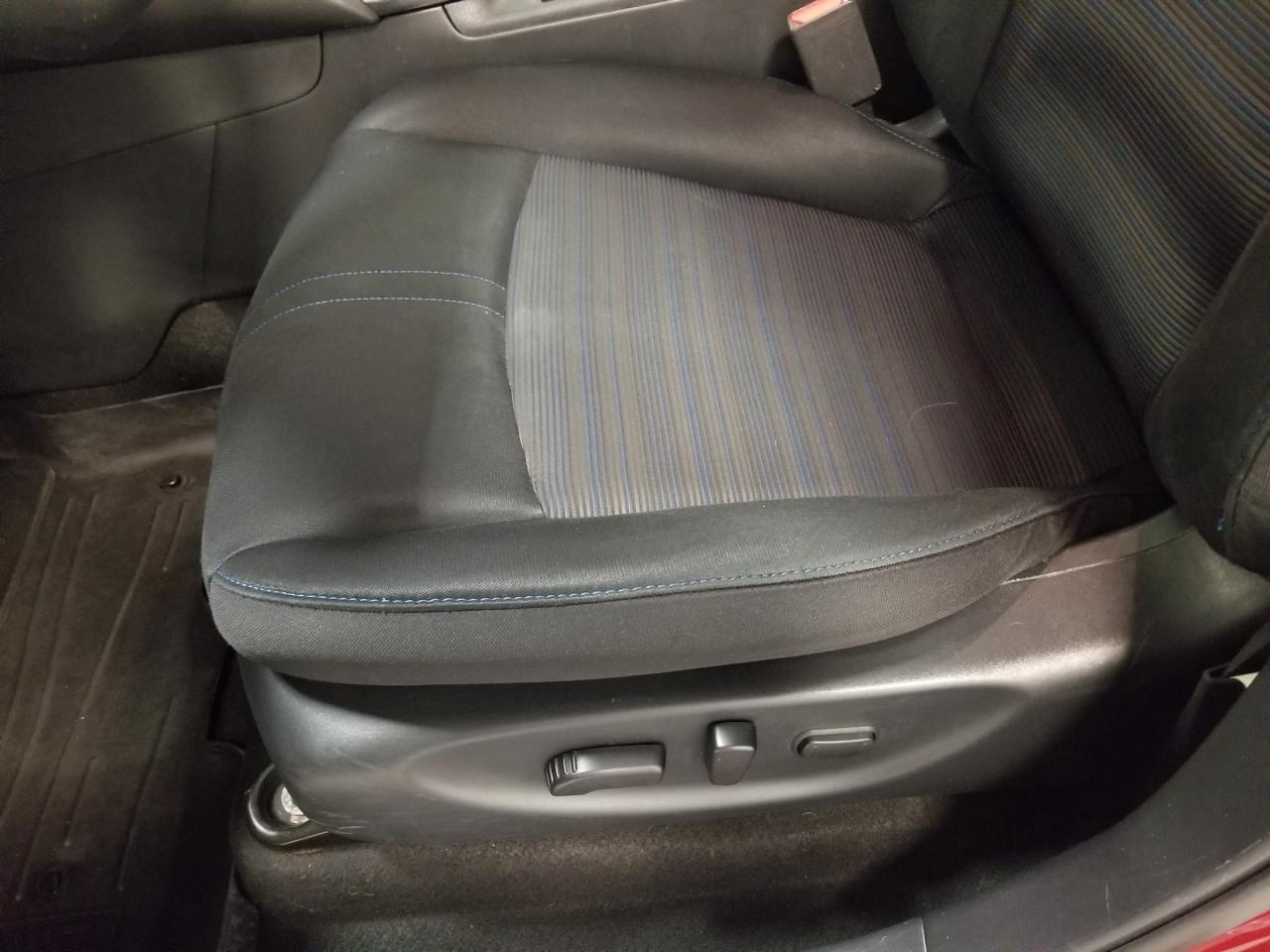 2019 Nissan Leaf SV 4dr Hatchback Photo