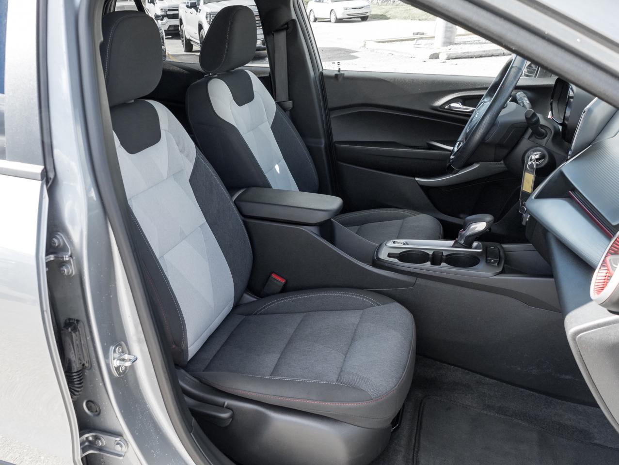 2024 Chevrolet Trax 1RS 4dr Front-Wheel Drive Photo