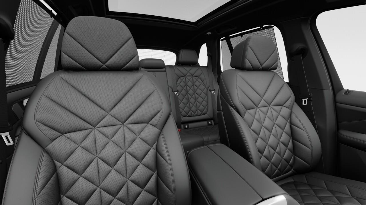 2026 BMW X5 M60i xDrive 4dr All-Wheel Drive Sports Activity Vehicle Photo