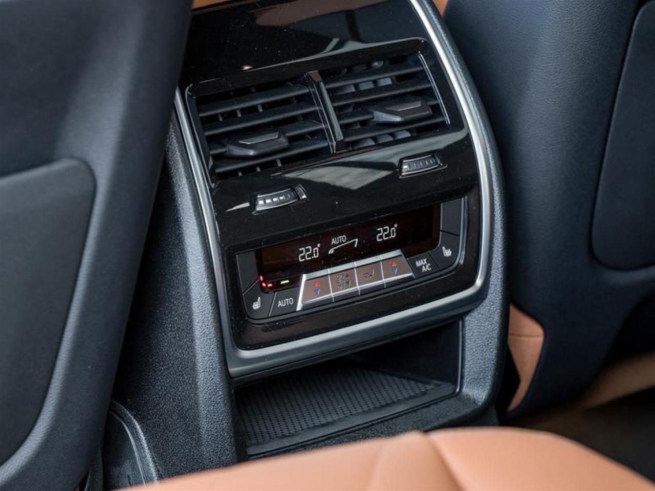 2026 BMW X7 xDrive40i 4dr All-Wheel Drive Sports Activity Vehicle Photo