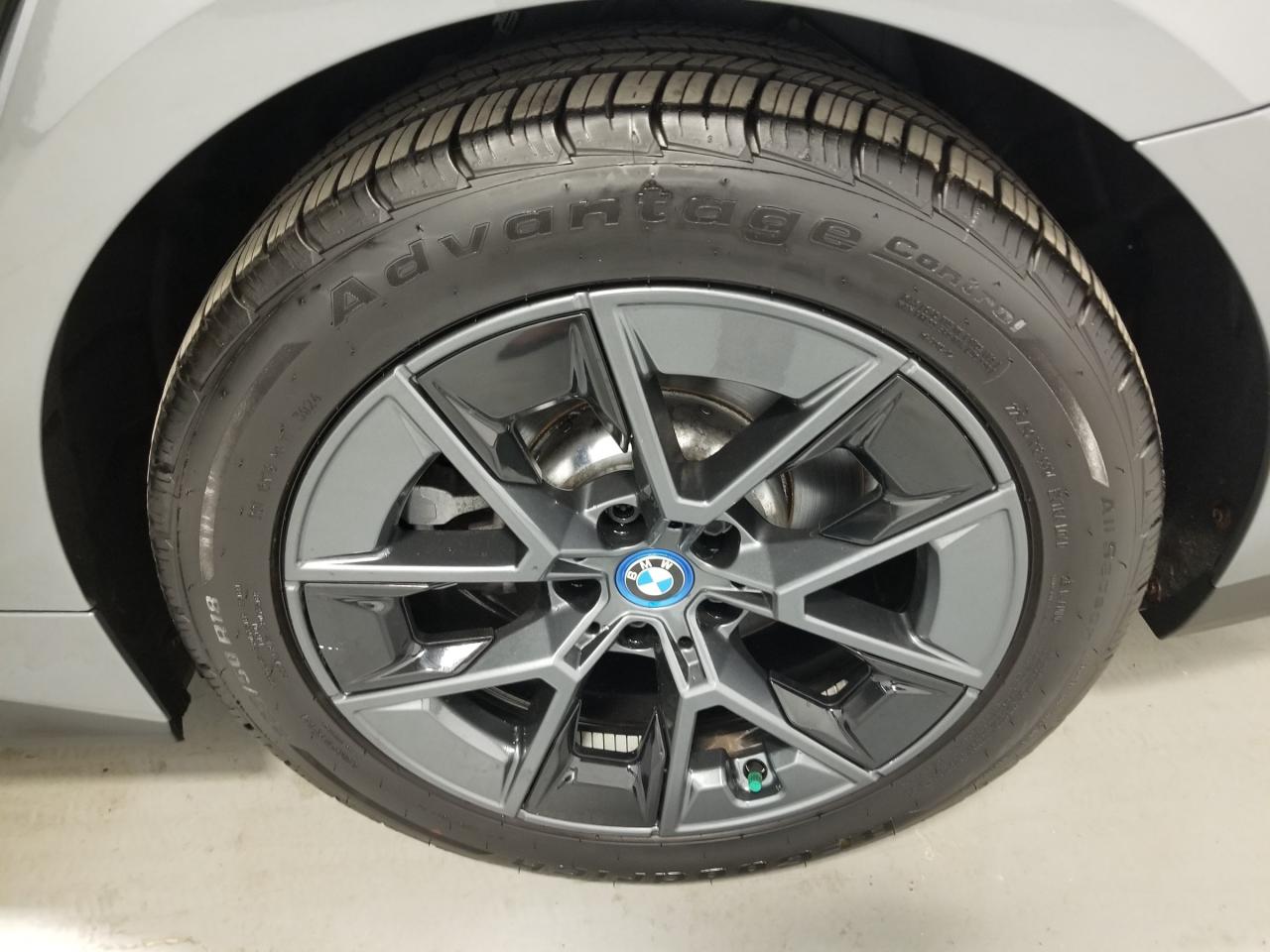 2023 BMW i4 eDrive40 4dr Rear-Wheel Drive Gran Coupe Photo