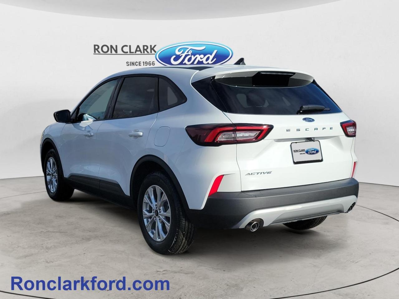 2025 Ford Escape Active 4dr Front-Wheel Drive Photo4