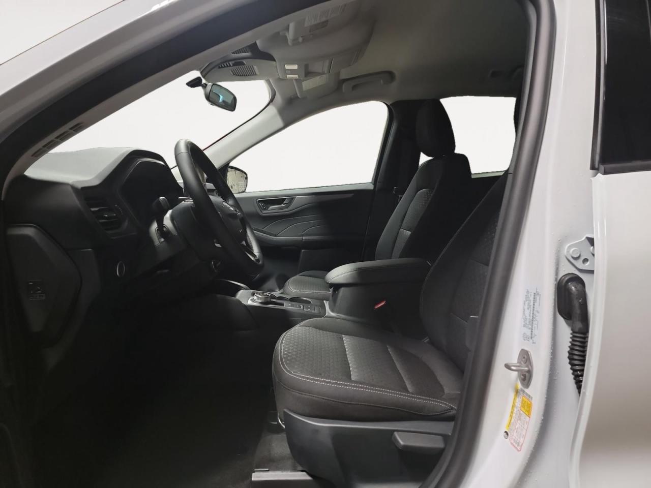 2025 Ford Escape Active 4dr Front-Wheel Drive Photo