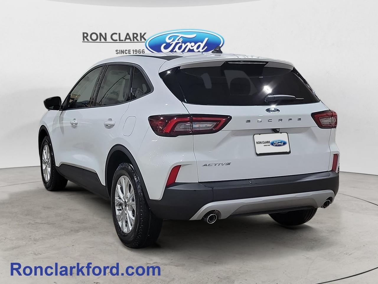2025 Ford Escape Active 4dr Front-Wheel Drive Photo4