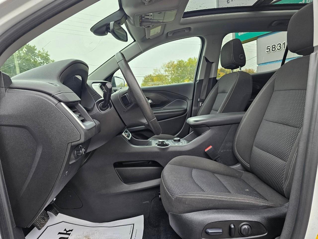 2023 GMC Terrain SLE All-wheel Drive Photo