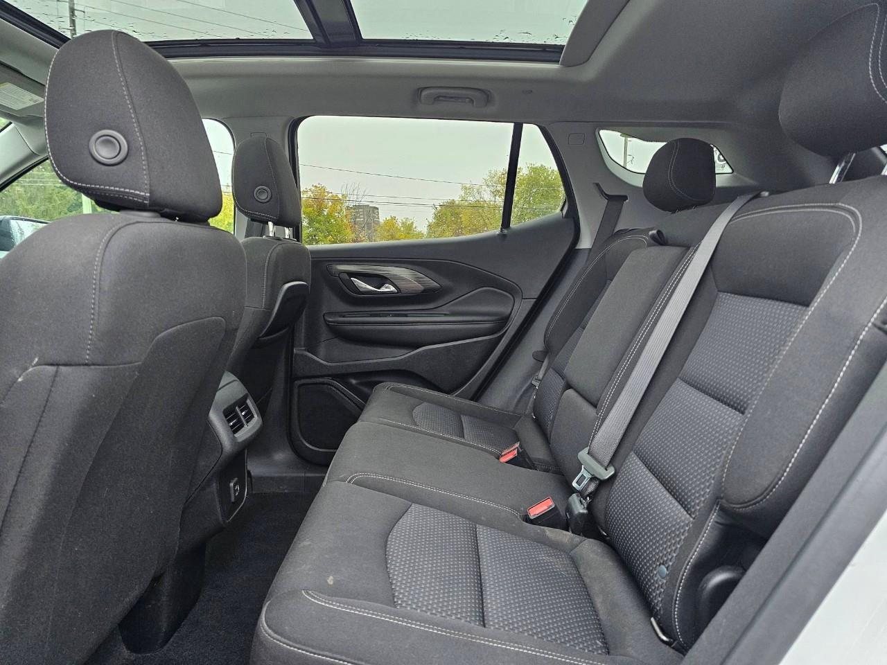 2023 GMC Terrain SLE All-wheel Drive Photo