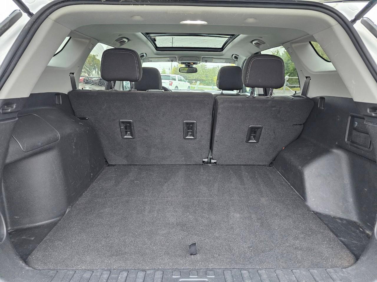 2023 GMC Terrain SLE All-wheel Drive Photo