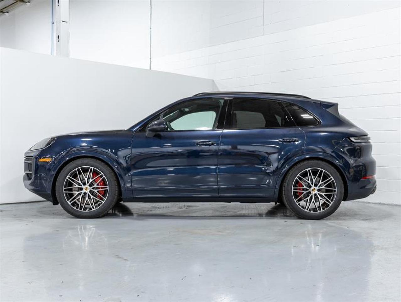 2025 Porsche Cayenne  Photo