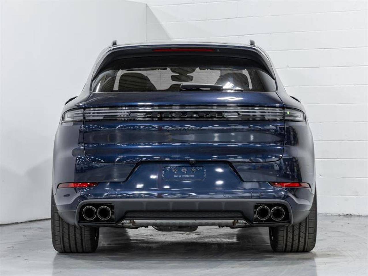 2025 Porsche Cayenne  Photo