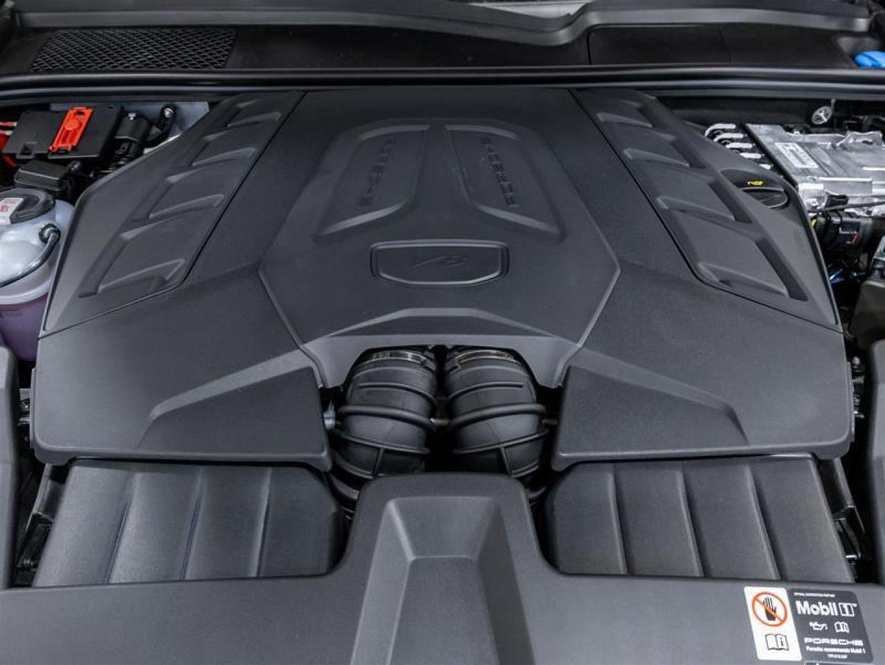 2025 Porsche Cayenne  Photo