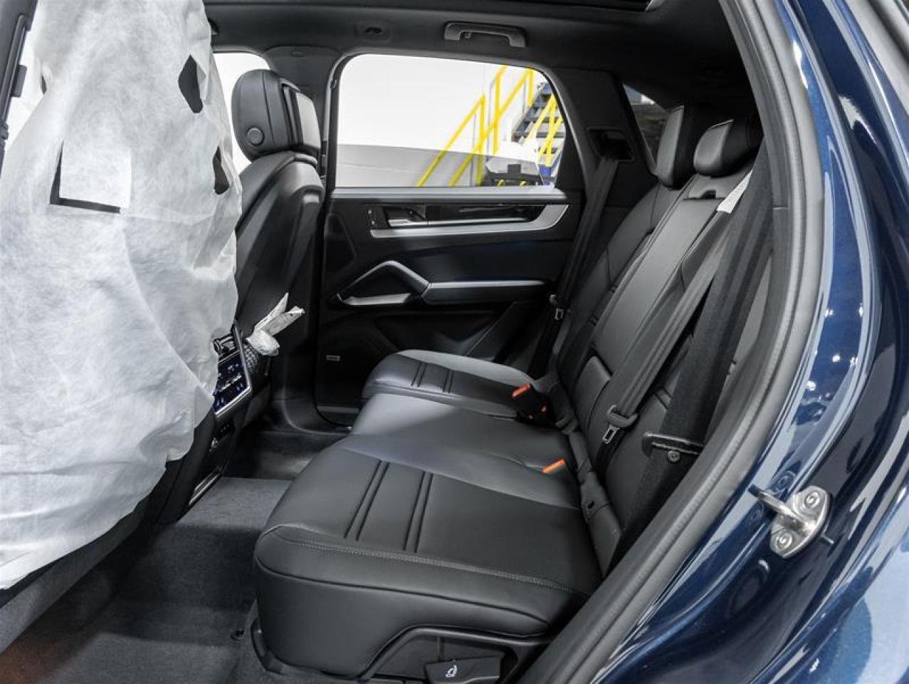 2025 Porsche Cayenne  Photo