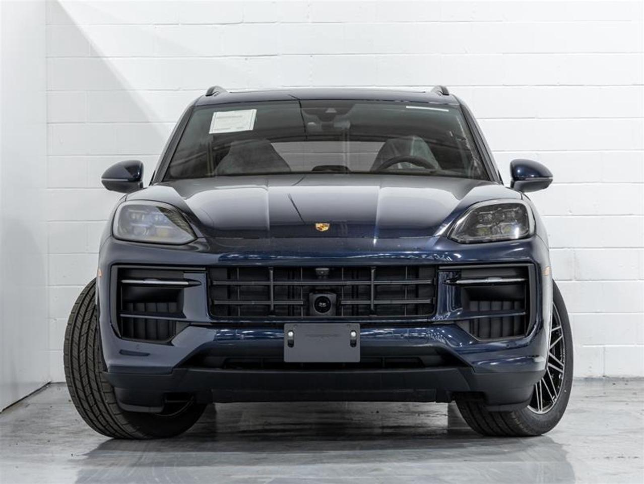 2025 Porsche Cayenne  Photo