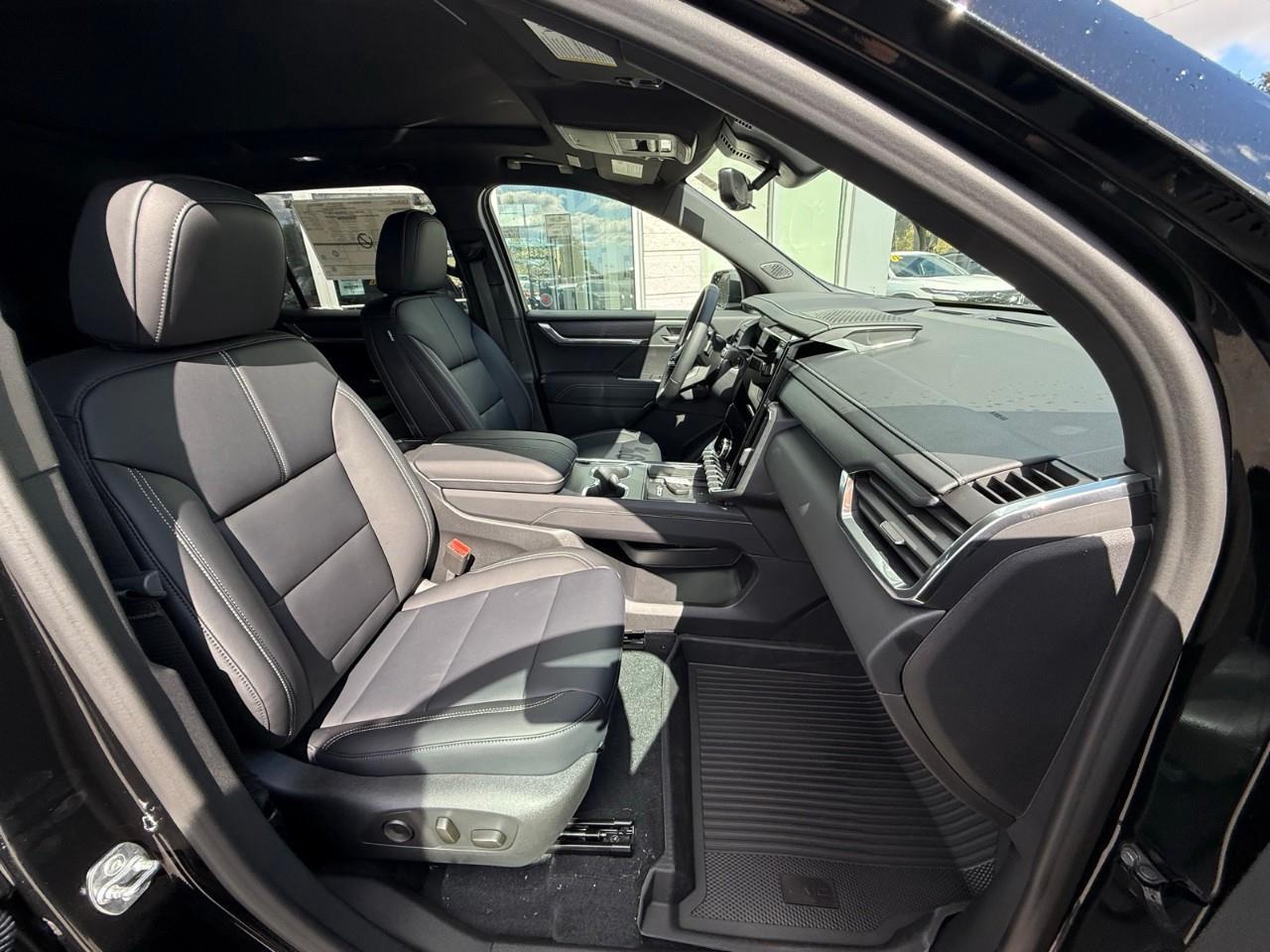 2026 GMC Acadia Elevation 4dr All-Wheel Drive Photo