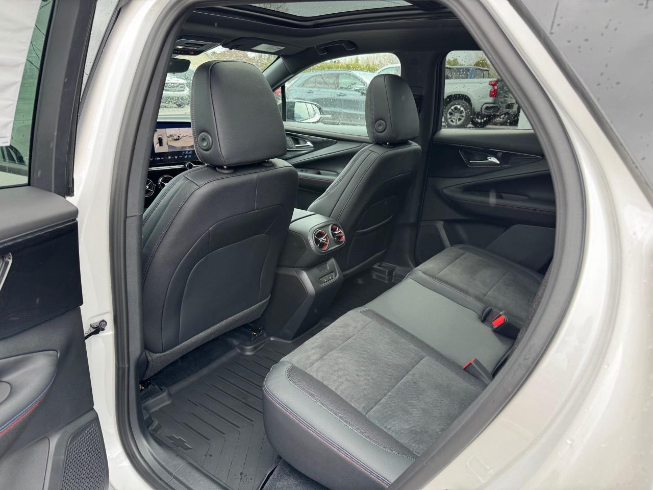 2025 Chevrolet Blazer EV RS RWD Photo