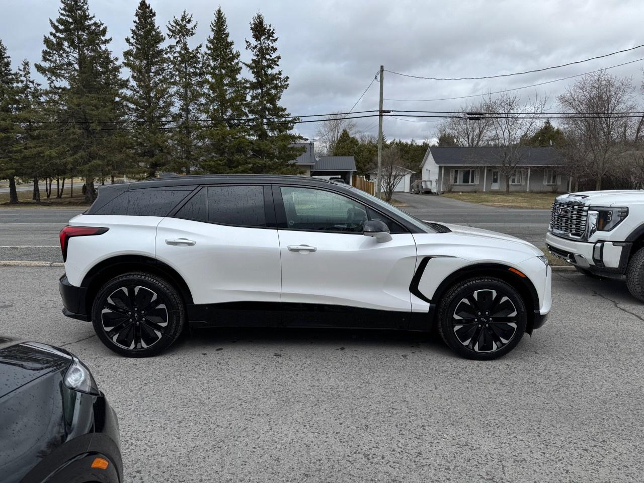 2025 Chevrolet Blazer EV RS RWD Photo