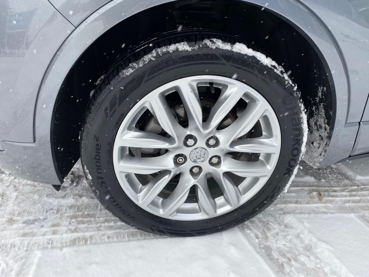 2020 Buick Envision AWD 4dr Premium Photo