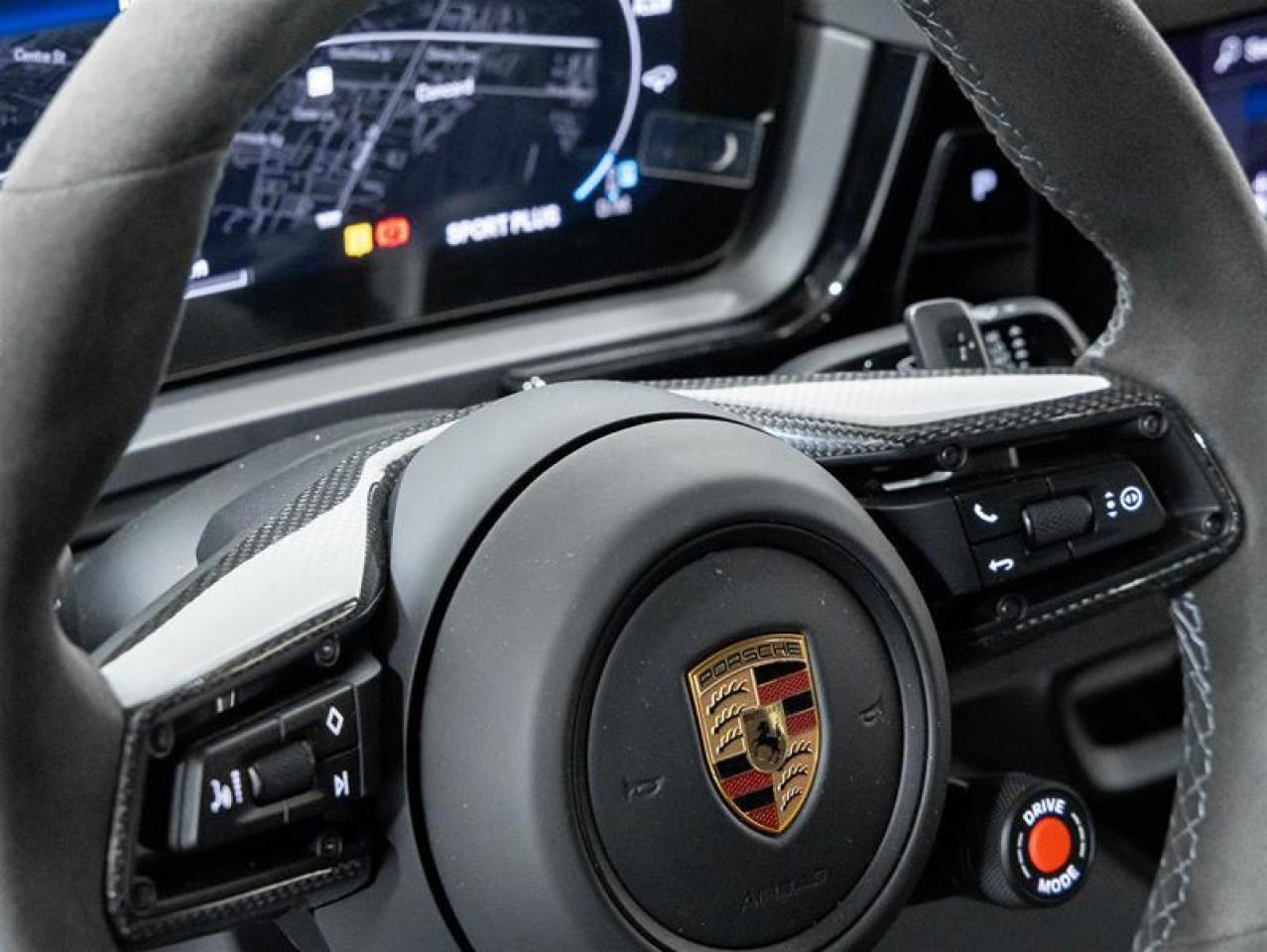 2025 Porsche Cayenne  Photo