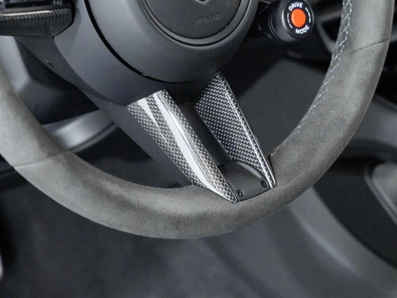 2025 Porsche Cayenne  Photo