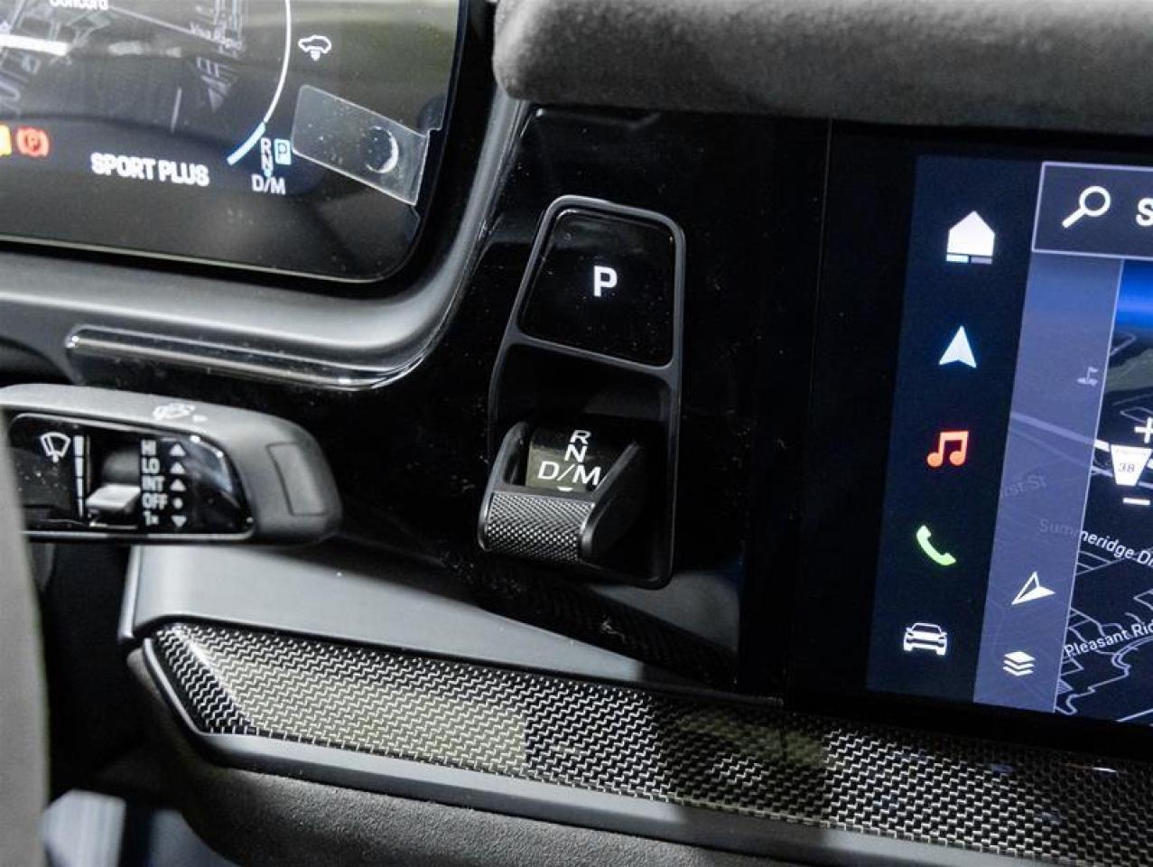 2025 Porsche Cayenne  Photo