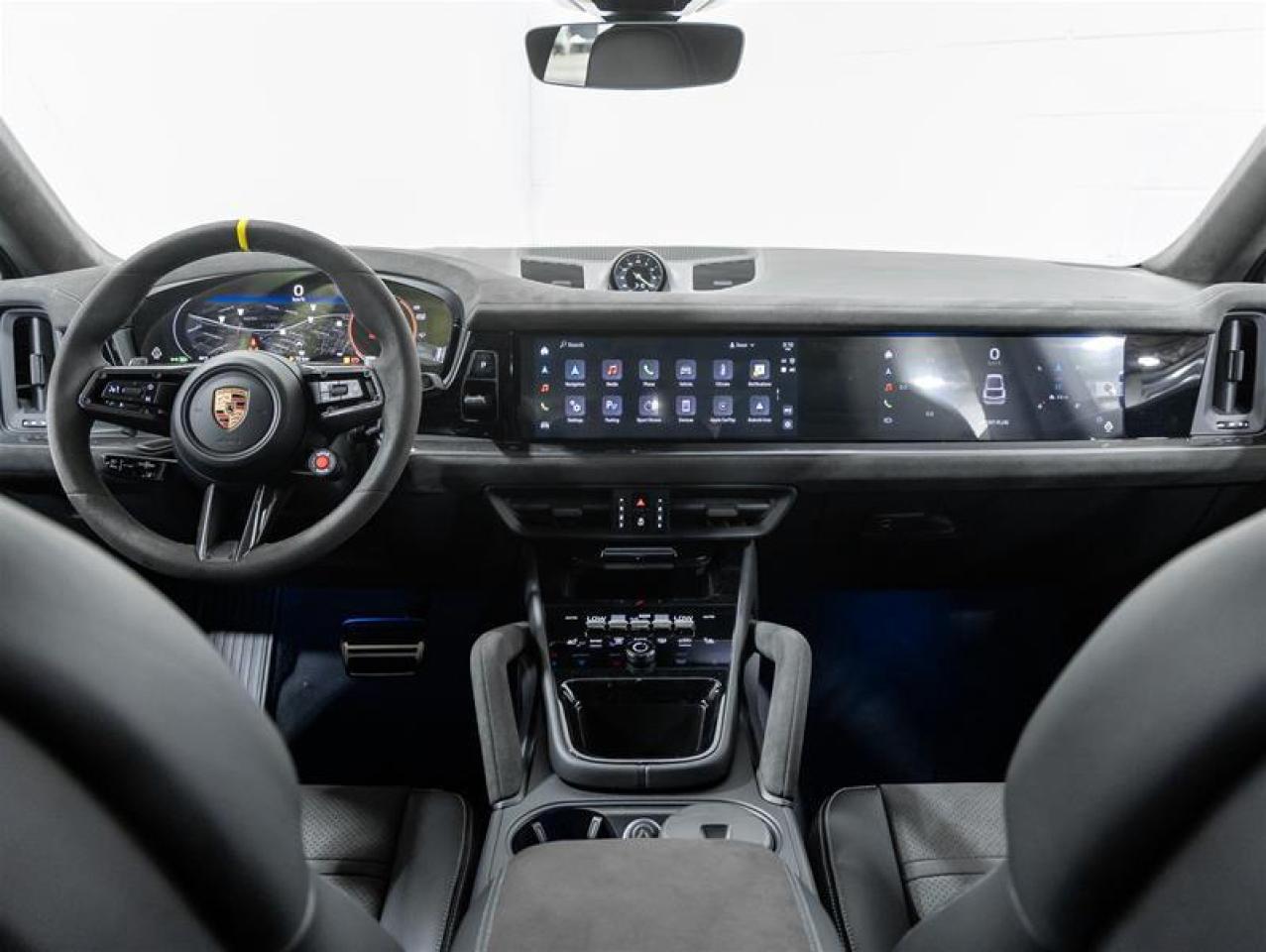 2025 Porsche Cayenne  Photo