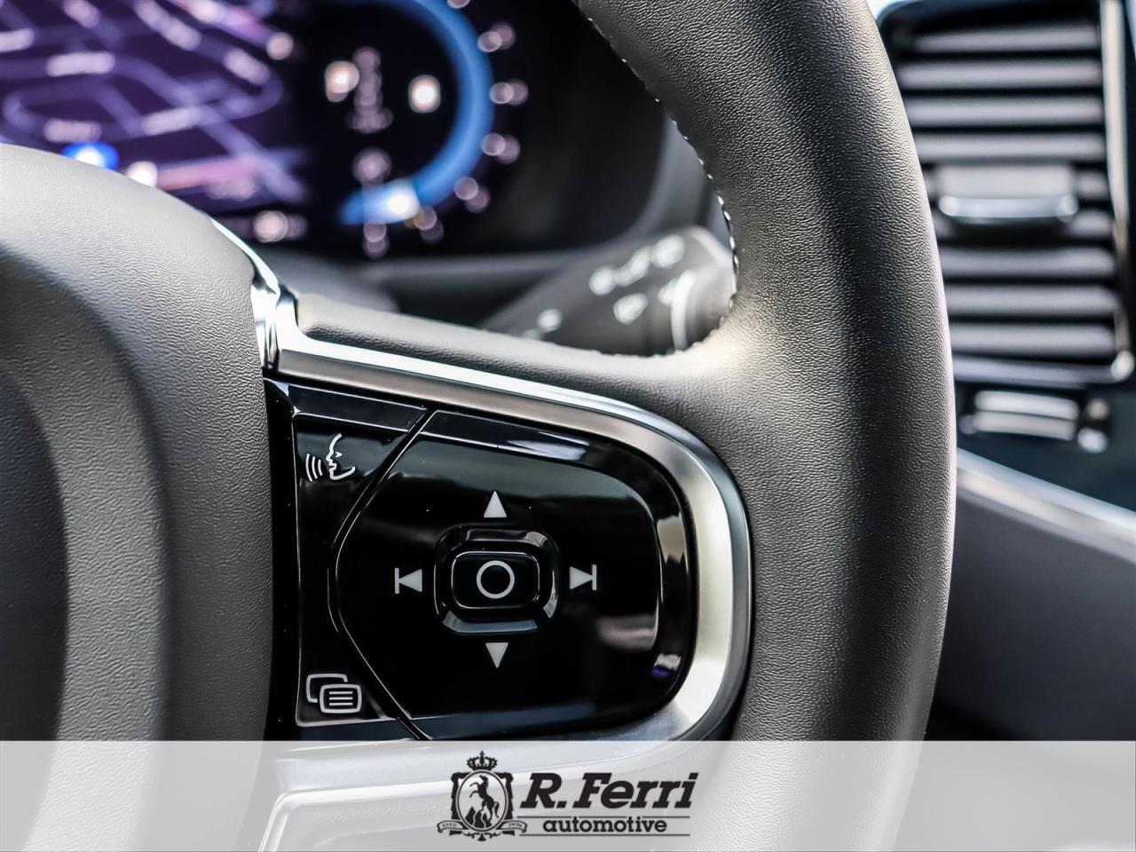 2023 Volvo XC90 B6 Ultimate Dark Theme 4dr All-Wheel Drive Sport Utility Photo