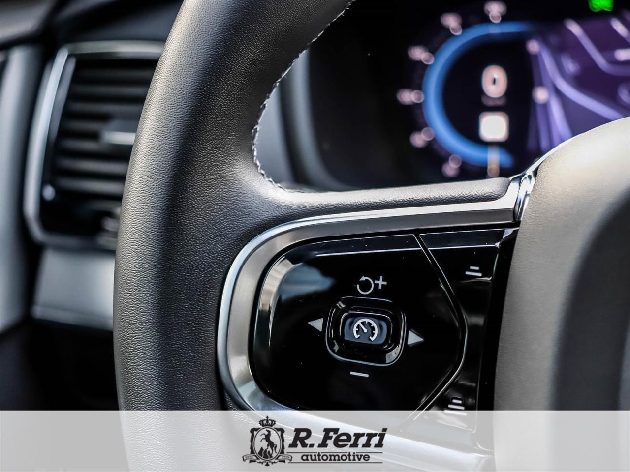 2023 Volvo XC90 B6 Ultimate Dark Theme 4dr All-Wheel Drive Sport Utility Photo