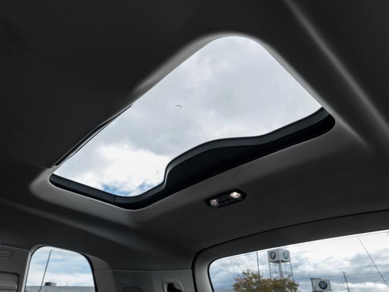 2024 BMW X7 xDrive40i 4dr All-Wheel Drive Sports Activity Vehicle Photo