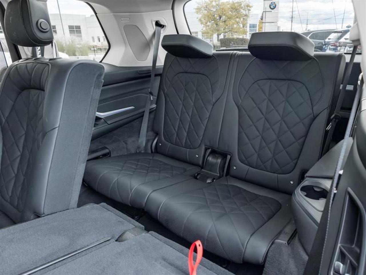 2024 BMW X7 xDrive40i 4dr All-Wheel Drive Sports Activity Vehicle Photo