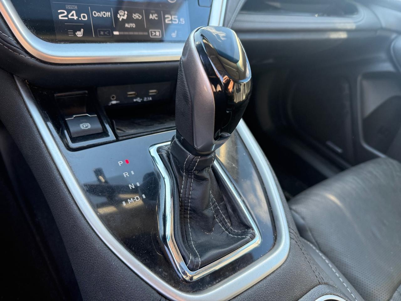 2022 Subaru Outback Limited XT 4dr All-Wheel Drive Photo