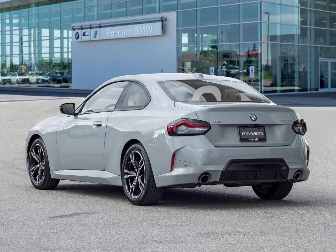 2025 BMW 230 i xDrive 2dr All-Wheel Drive Coupe Photo4