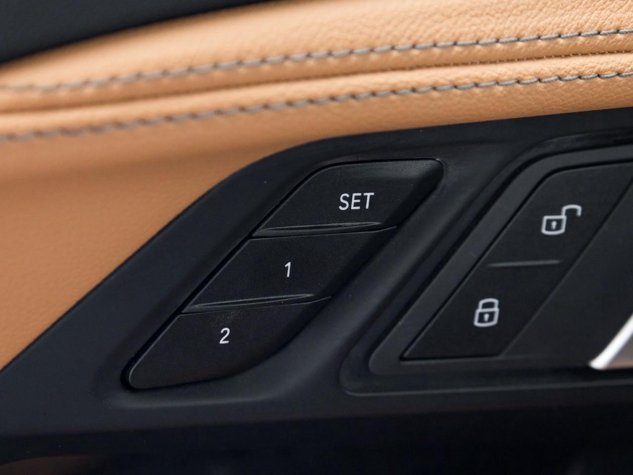 2025 BMW 230 i xDrive 2dr All-Wheel Drive Coupe Photo