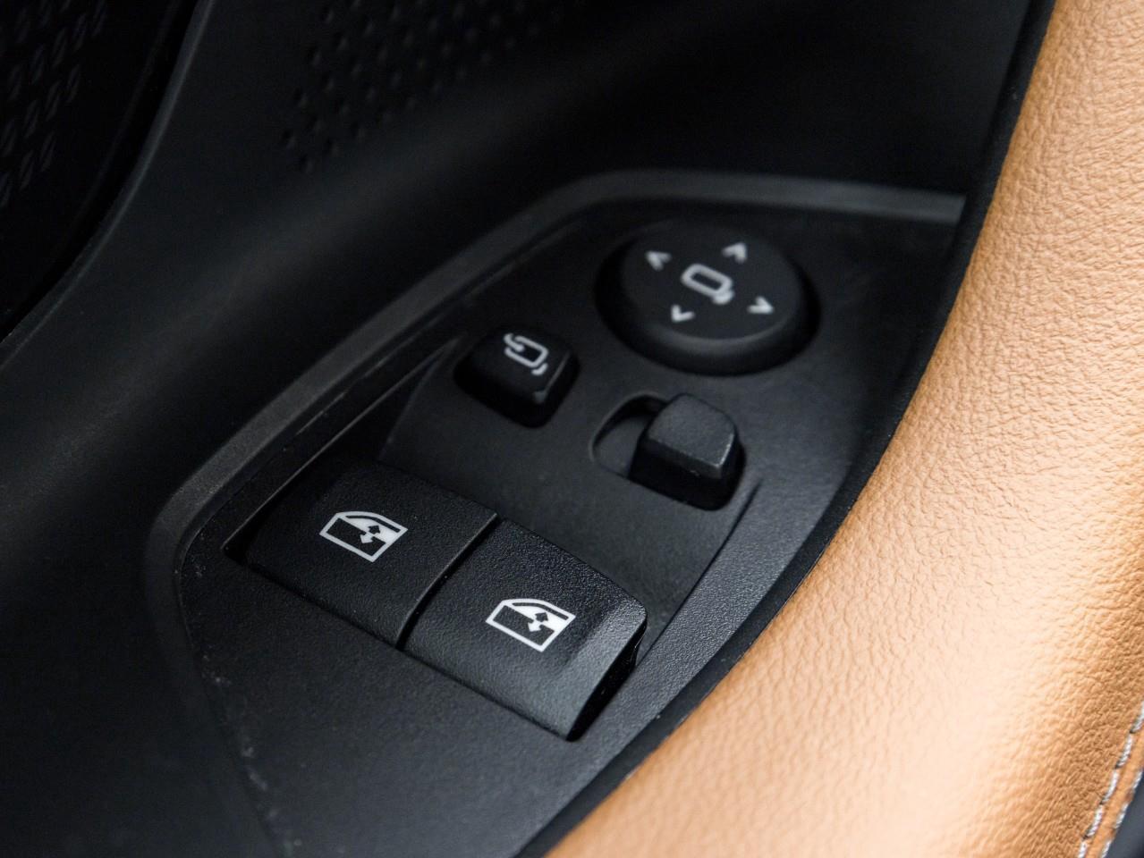 2025 BMW 230 i xDrive 2dr All-Wheel Drive Coupe Photo