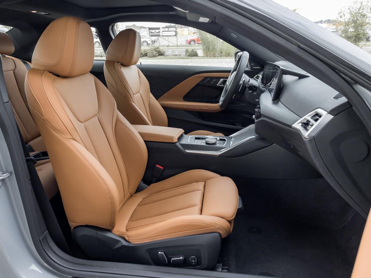 2025 BMW 230 i xDrive 2dr All-Wheel Drive Coupe Photo