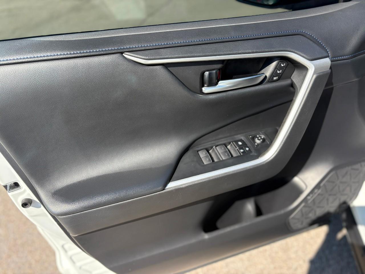 2023 Toyota RAV4 Hybrid XSE 4dr All-Wheel Drive Photo