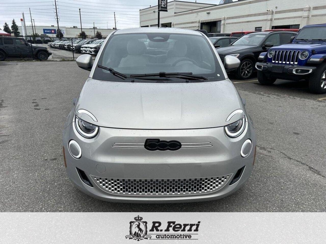 2025 Fiat 500E Base 2dr Hatchback Photo3