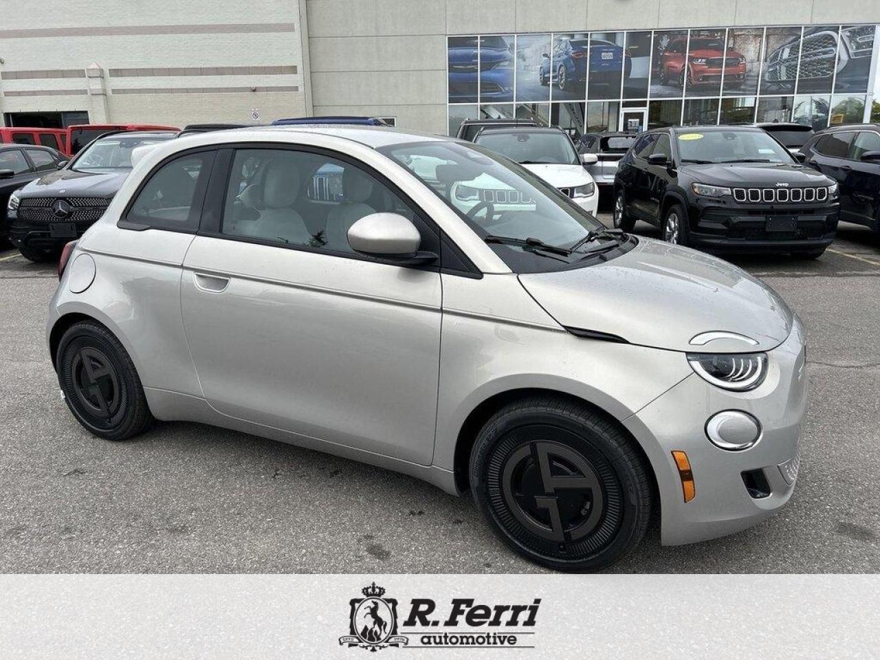2025 Fiat 500E Base 2dr Hatchback Photo