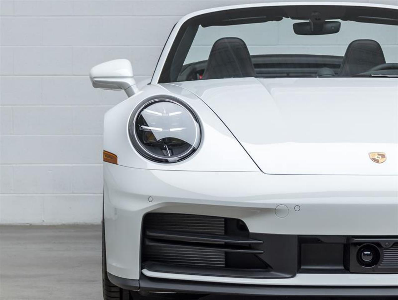 2025 Porsche 911  Photo