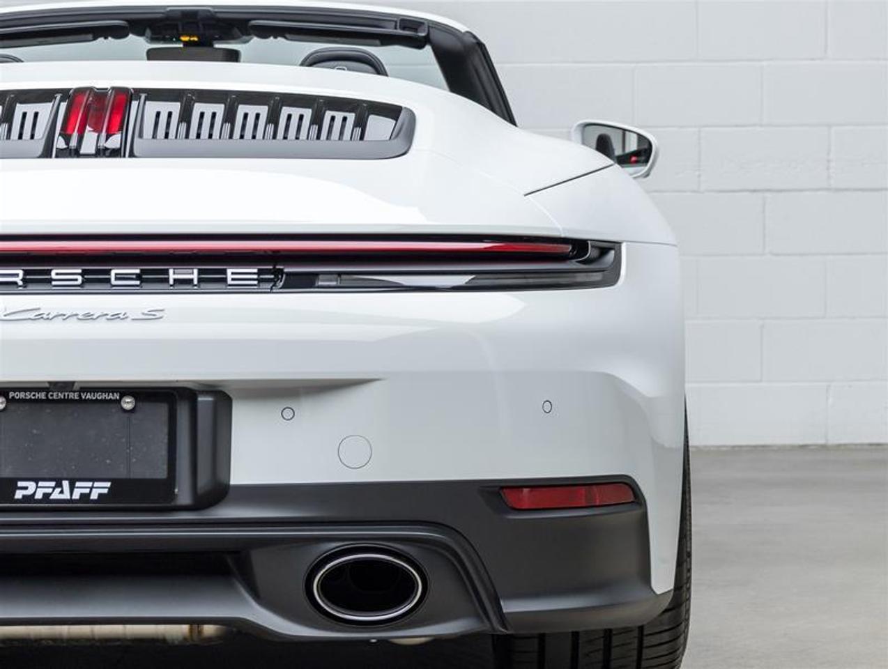 2025 Porsche 911  Photo