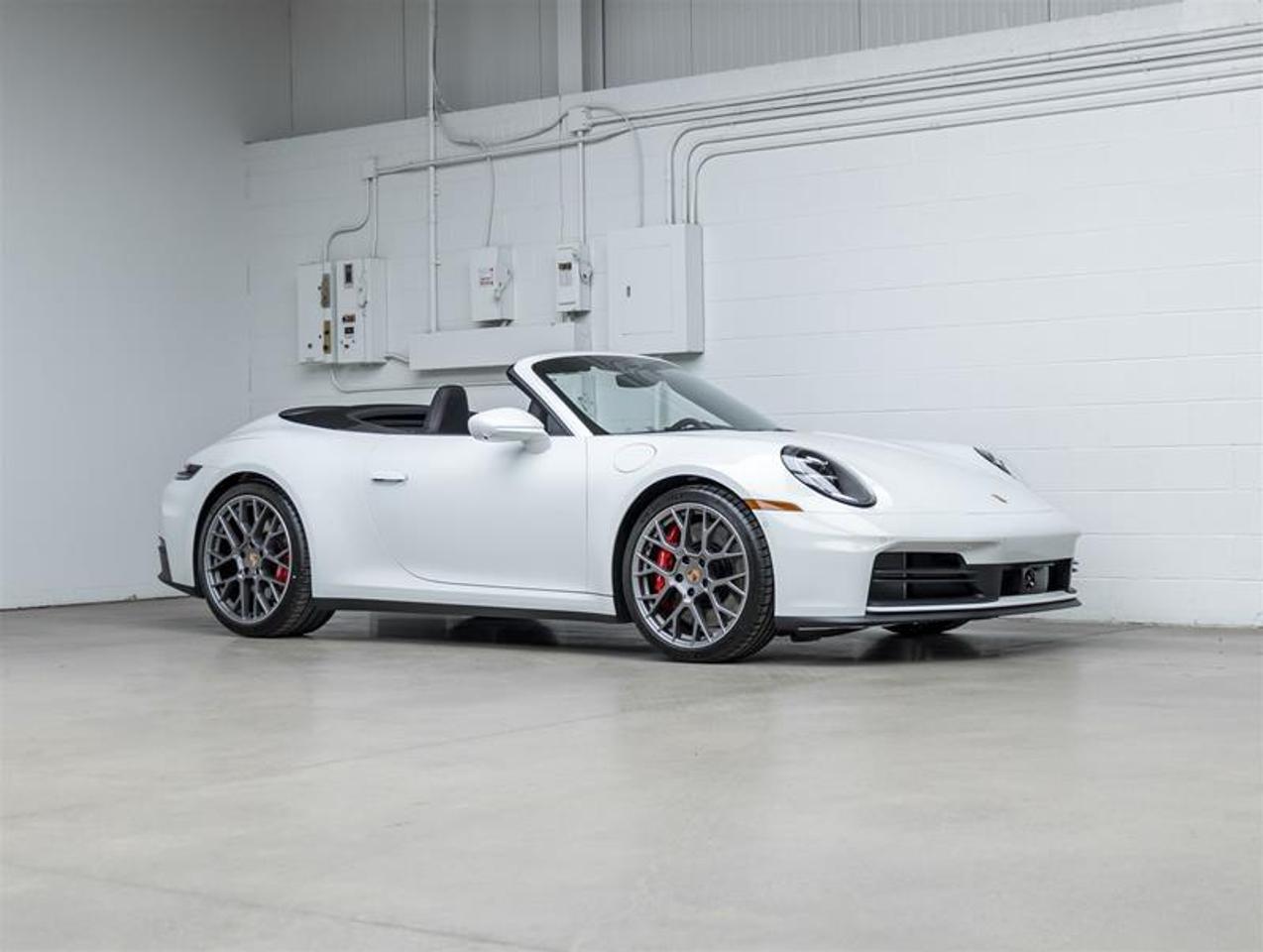 2025 Porsche 911  Photo