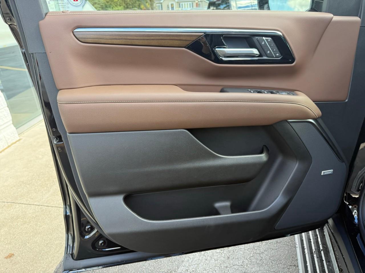 2026 Chevrolet Tahoe High Country 4dr 4x4 Photo