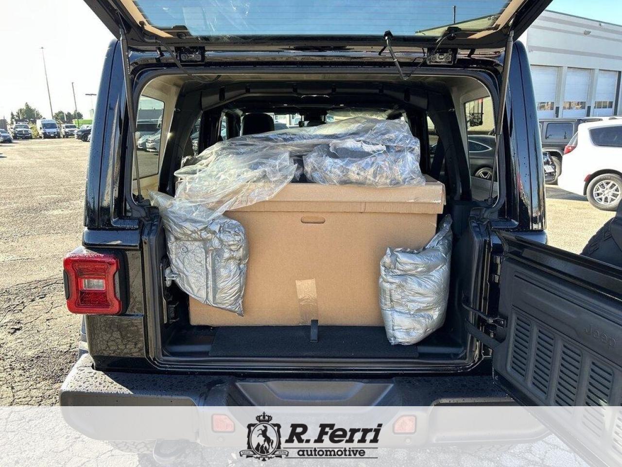 2025 Jeep Wrangler SAHARA 4DR 4X4 Photo